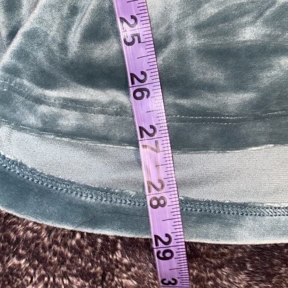 Old  Navy Teal oversized Velvet long sleeve jogger blouse Sz XL - Picture 8 of 14